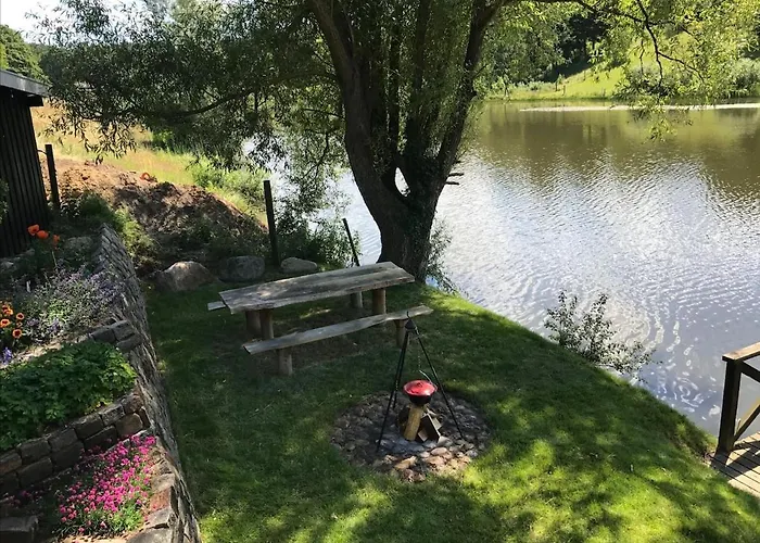 Sommerhus I Idylliske Omgivelser